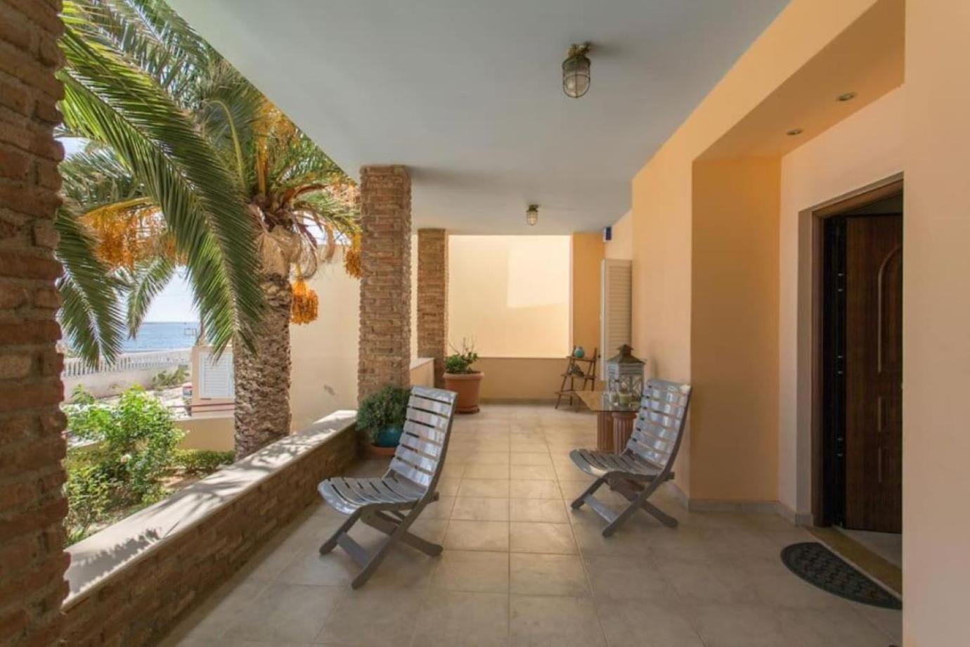 הוילה ארטמידה Surf House מראה חיצוני תמונה