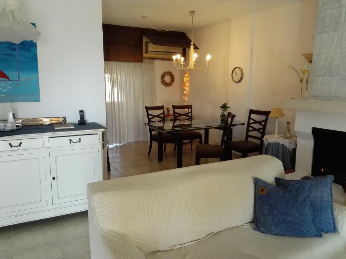 הוילה ארטמידה Surf House מראה חיצוני תמונה
